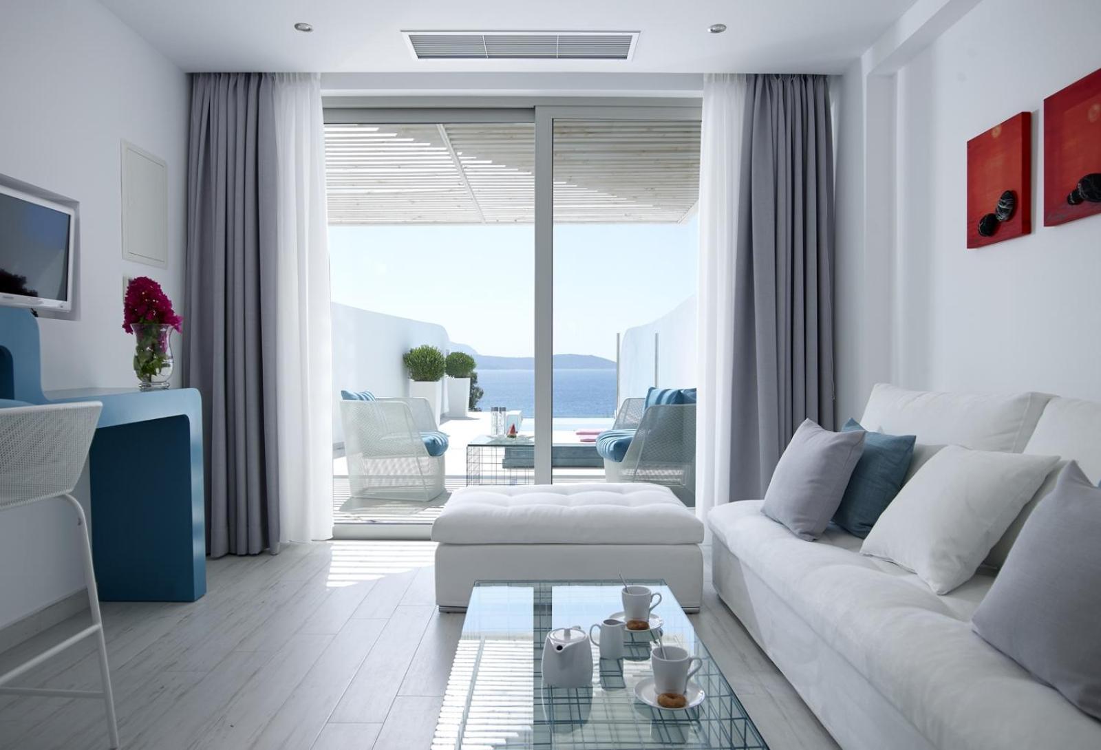 Suite Sea Front Private Pool