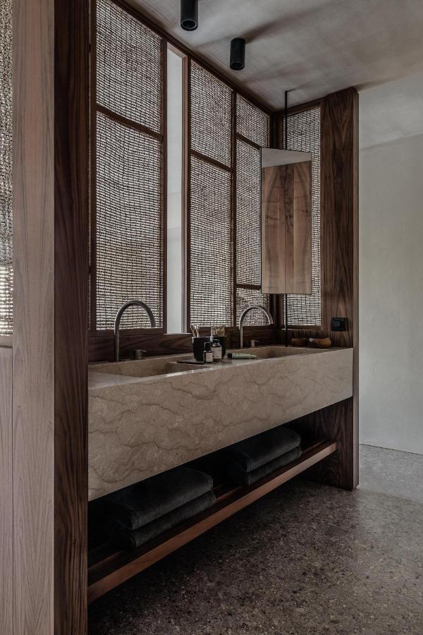 Deluxe Double or Twin Room Pool Access